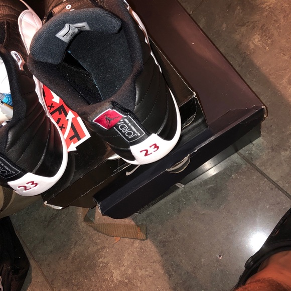 Jordan 12 playoffs low - Picture 4 of 4
